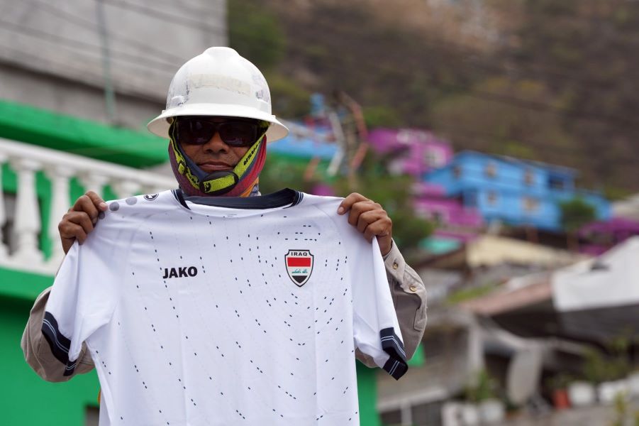 قميص العراق في المكسيك. (حساب الاتحاد العراقي على إكس)