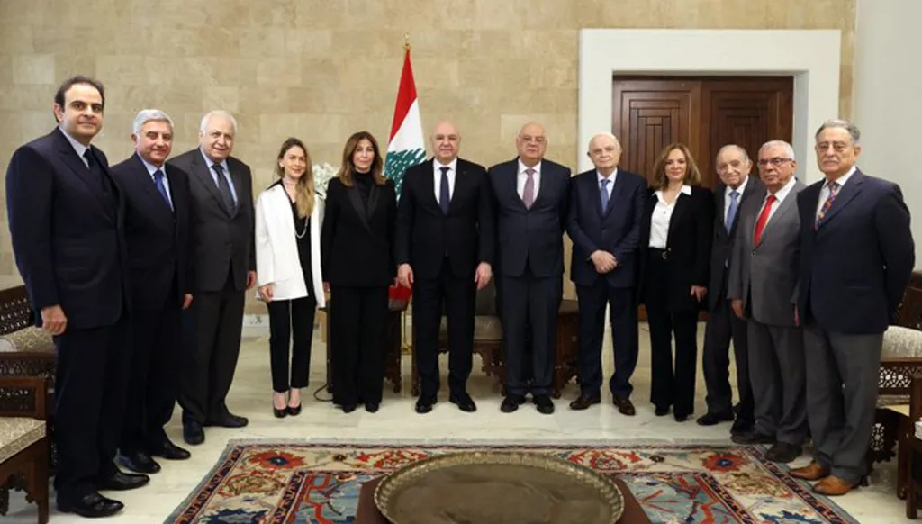 عون خلال استقباله وفداً من 