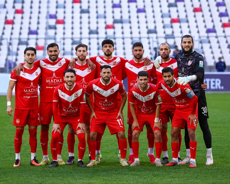 لاعبو شباب بلوزداد.