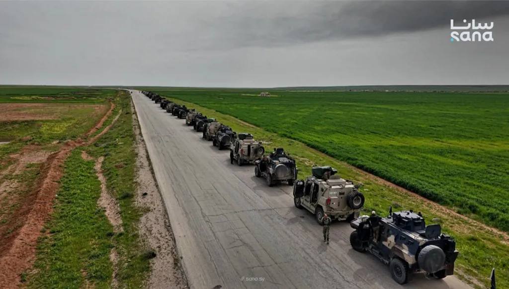 الجيش السوري يتسلّم قاعدة "قسرك" الجوية في الحسكة بعد انسحاب التحالف الدولي