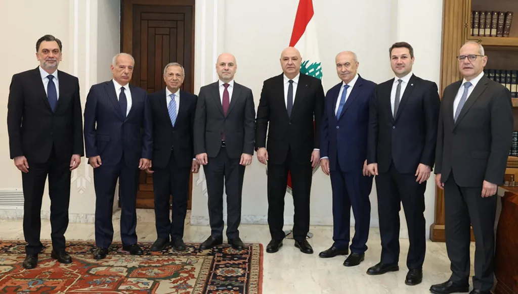 عون: وقف إطلاق النار هو المدخل للمضي في المفاوضات