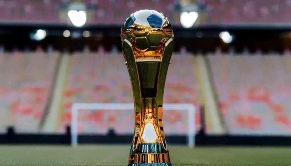 11 قناة تنقل مباراة الهلال والخلود في نهائي كأس الملك السعودي مجاناً
