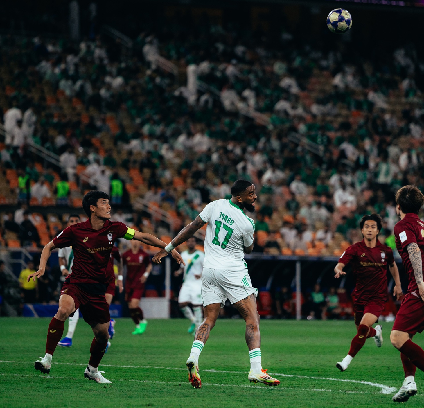 من مباراة الأهلي السعودي وفيسيل كوبي الياباني. (وكالات)