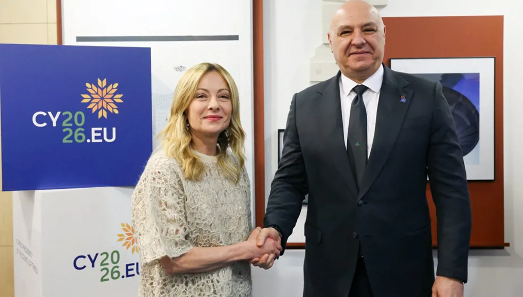 الرئيس جوزف عون استهلّ لقاءاته في نيقوسيا باجتماع مع رئيسة وزراء إيطاليا جورجيا ميلوني (الرئاسة اللبنانية). 