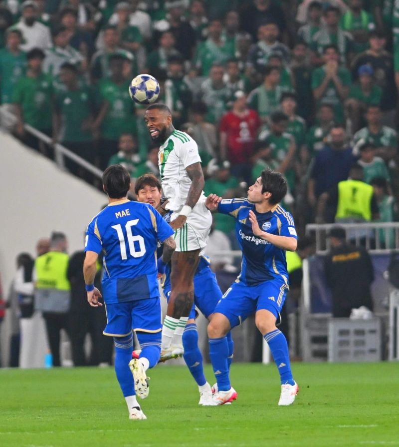 الأهلي السعودي ضد ماتشيدا في نهائي آسيا. (إكس)