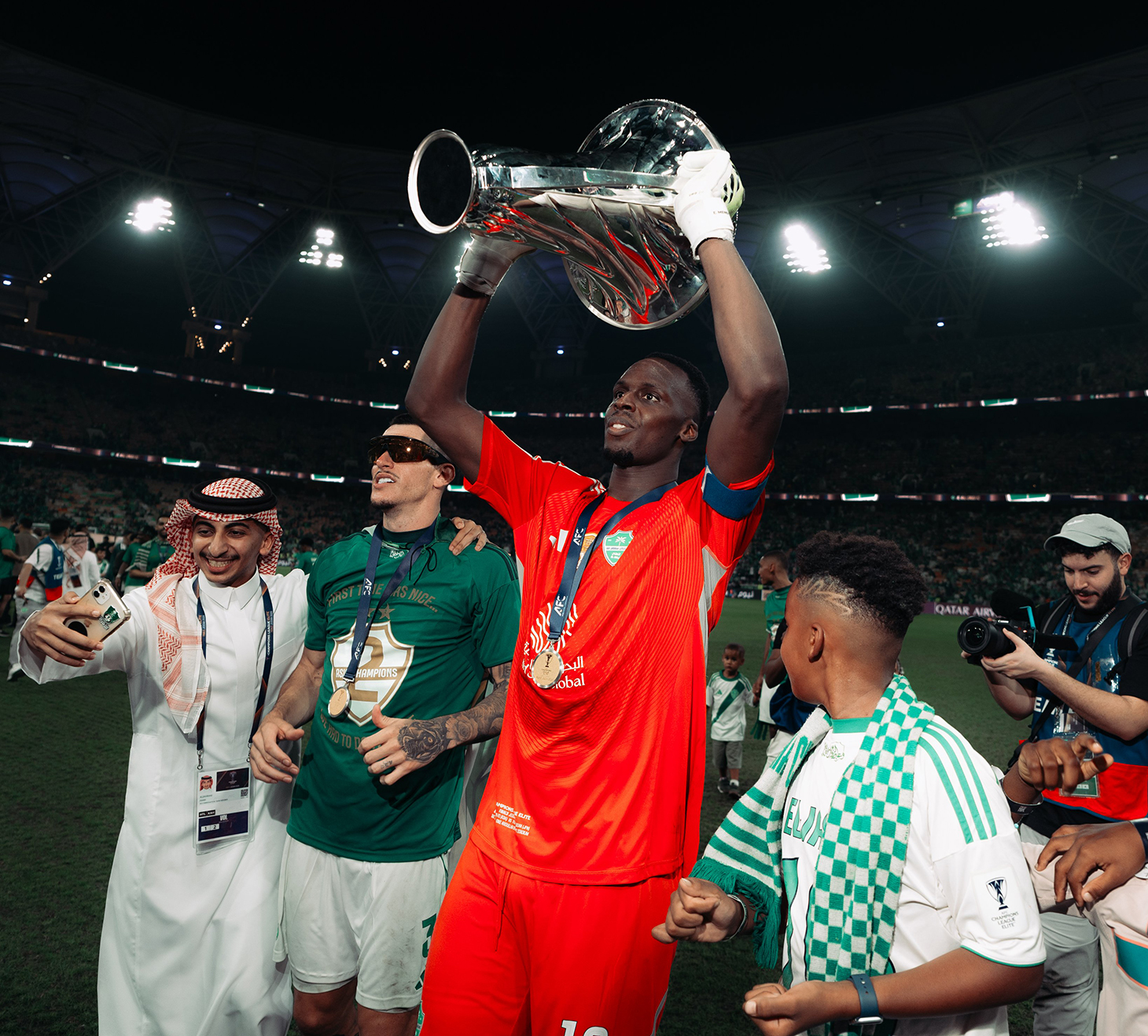 من احتفالات الأهلي بلقب دوري أبطال آسيا للنخبة. (وكالات)