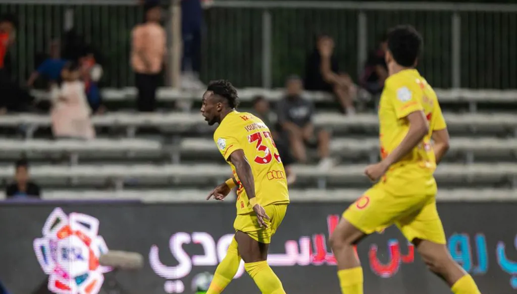 ترتيب الدوري السعودي بعد فوز القادسية على الفيحاء