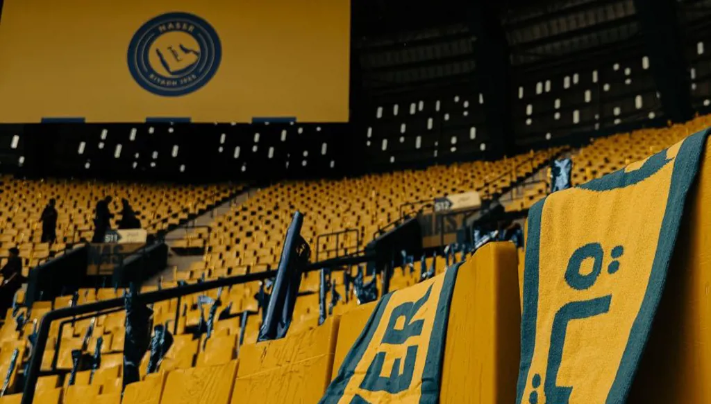 الأول بارك. (إكس) 