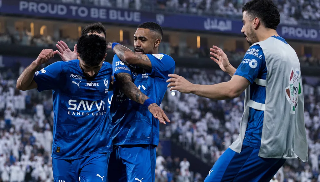 الهلال يفرض نهاية مجنونة في دوري روشن السعودي
