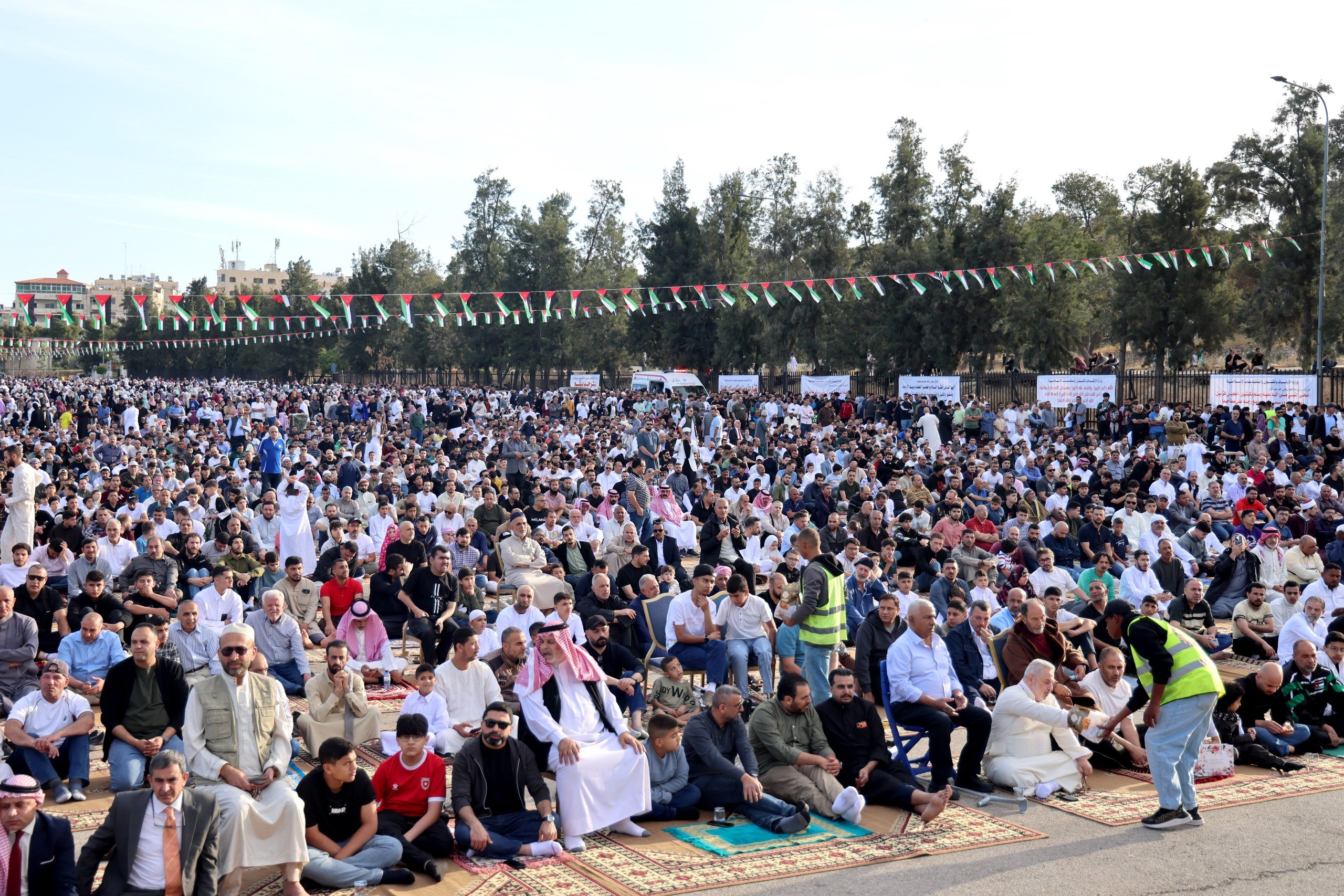 Jordanians perform Eid al Adha prayer across all governorates (X/viral image).