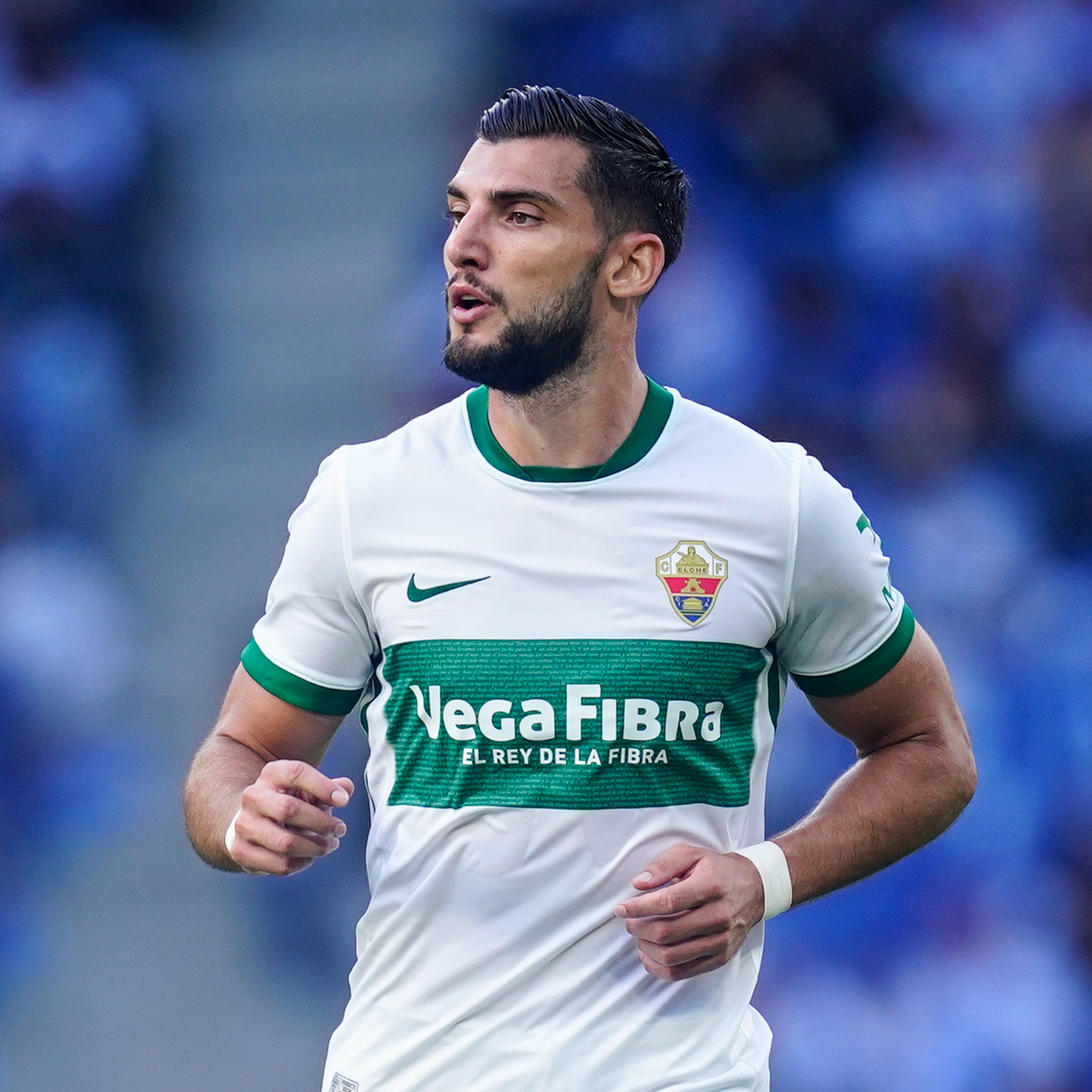 اللاعب رافا مير. (وكالات)