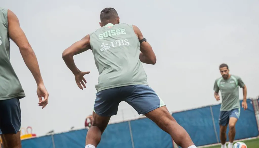 "منطقة الأفاعي" تربك استعدادات منتخب سويسرا لكأس العالم 2026