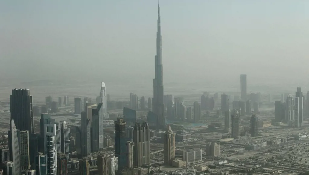 جمارك دبي تمنح تسهيلات تشمل تقسيط الرسوم وتخفيض الغرامات