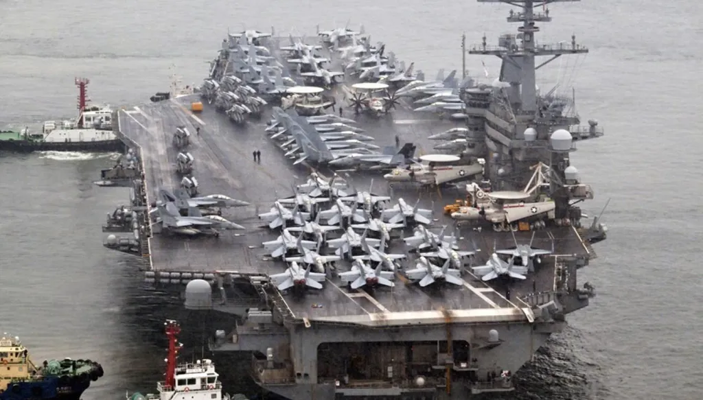 ترامب يُصادق على تقرير "وول ستريت جورنال": البنتاغون يستعدّ لنشر حاملة طائرات ثانية في الشرق الأوسط