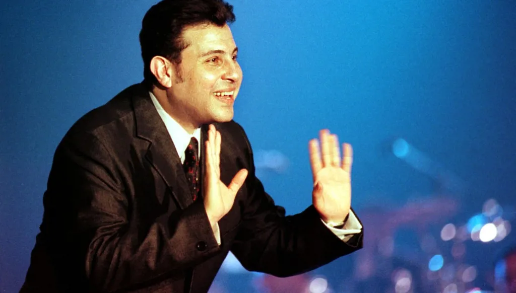 مصطفى كامل ينفي لـ"النهار" وفاة هاني شاكر: لا يزال على أجهزة التنفس