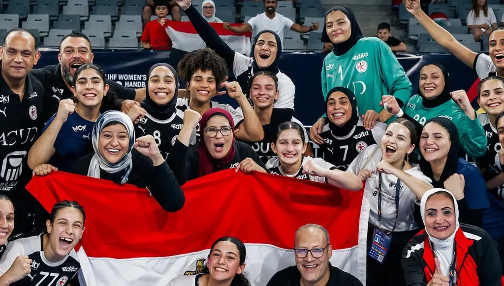 منتخب مصر بكرة اليد إلى نصف نهائي كأس العالم للنّاشئات