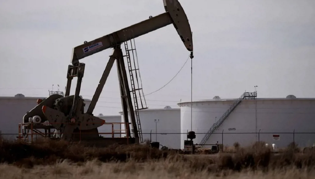 الطلب العالمي على النفط… مسار صاعد رغم اضطرابات السوق وتقلبات الأسعار