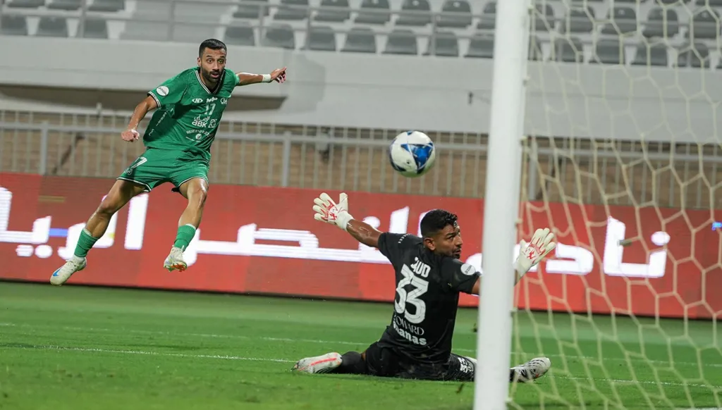 بث مباشر لمباراة الكويت ضد العربي في الدوري الكويتي