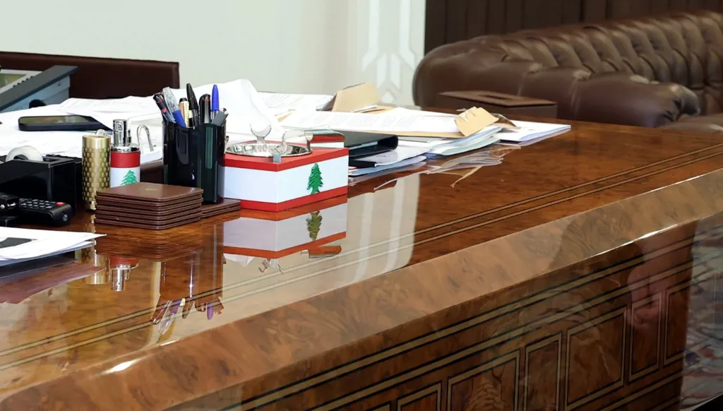 رئيس الجمهورية جوزف عون يعرض مع قائد الجيش رودولف هيكل الأوضاع الأمنية في الجنوب وأوضاع المؤسسة العسكرية والتحضيرات الجارية لانعقاد الاجتماع التحضيري للمؤتمر الدولي لدعم الجيش وقوى الأمن الداخلي المقرر عقده في باريس في ١٧ ايلول الجاري