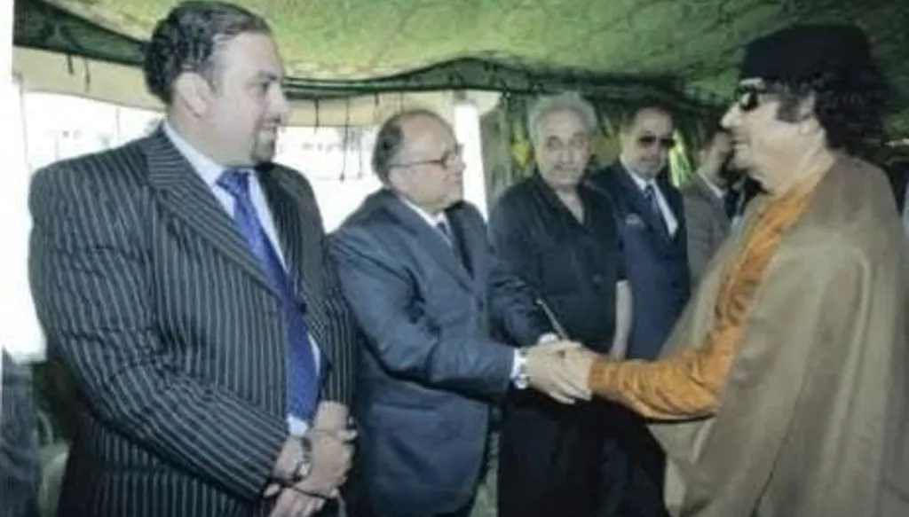 ستة عقود مع رجل الإشكاليات: في خيمة القذافي... الرجل اللغز بين الثورة والغموض!