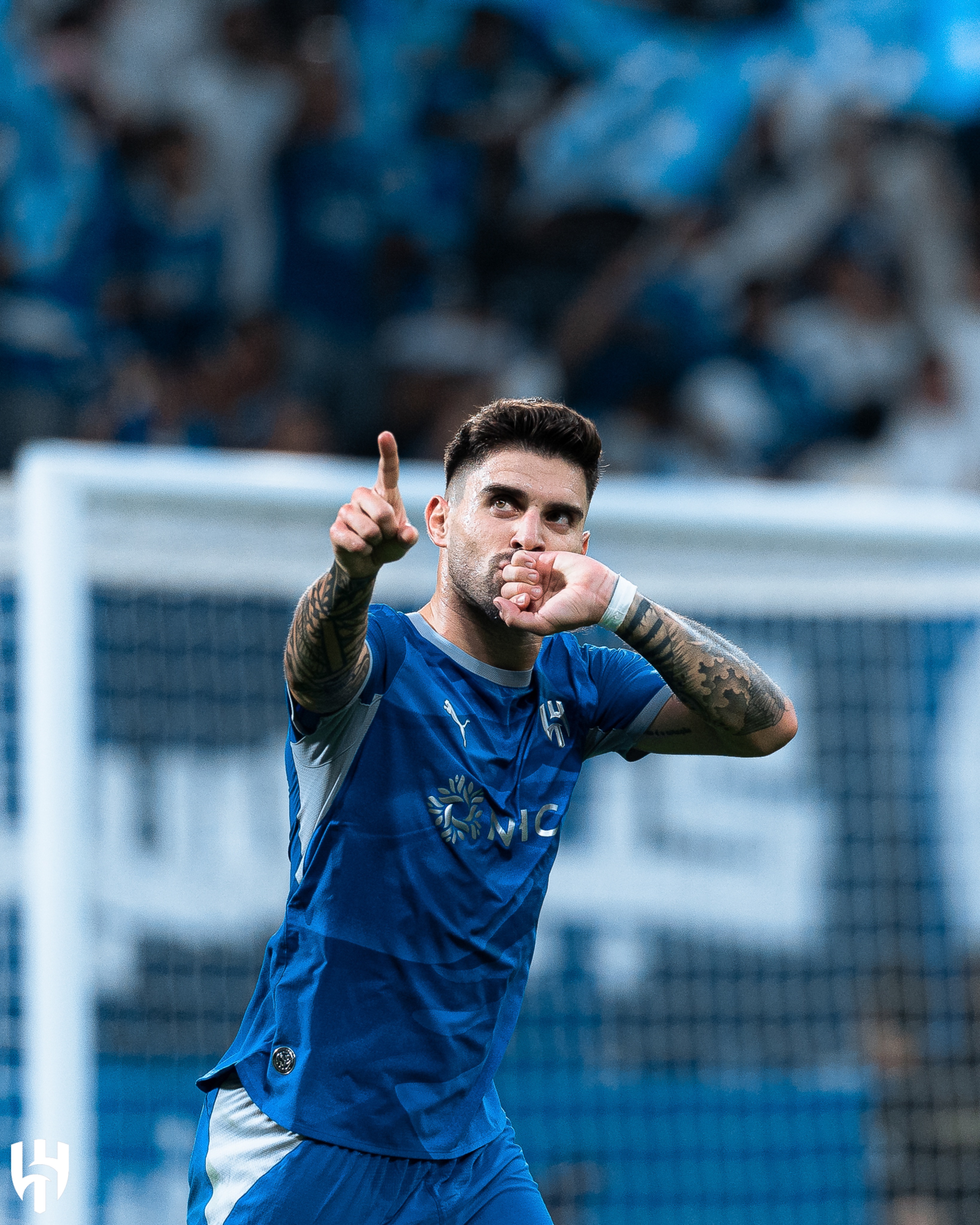 نيفيز يحتفل بالهدف الأول للهلال في مرمى الغرافة. (حساب الهلال على إكس)