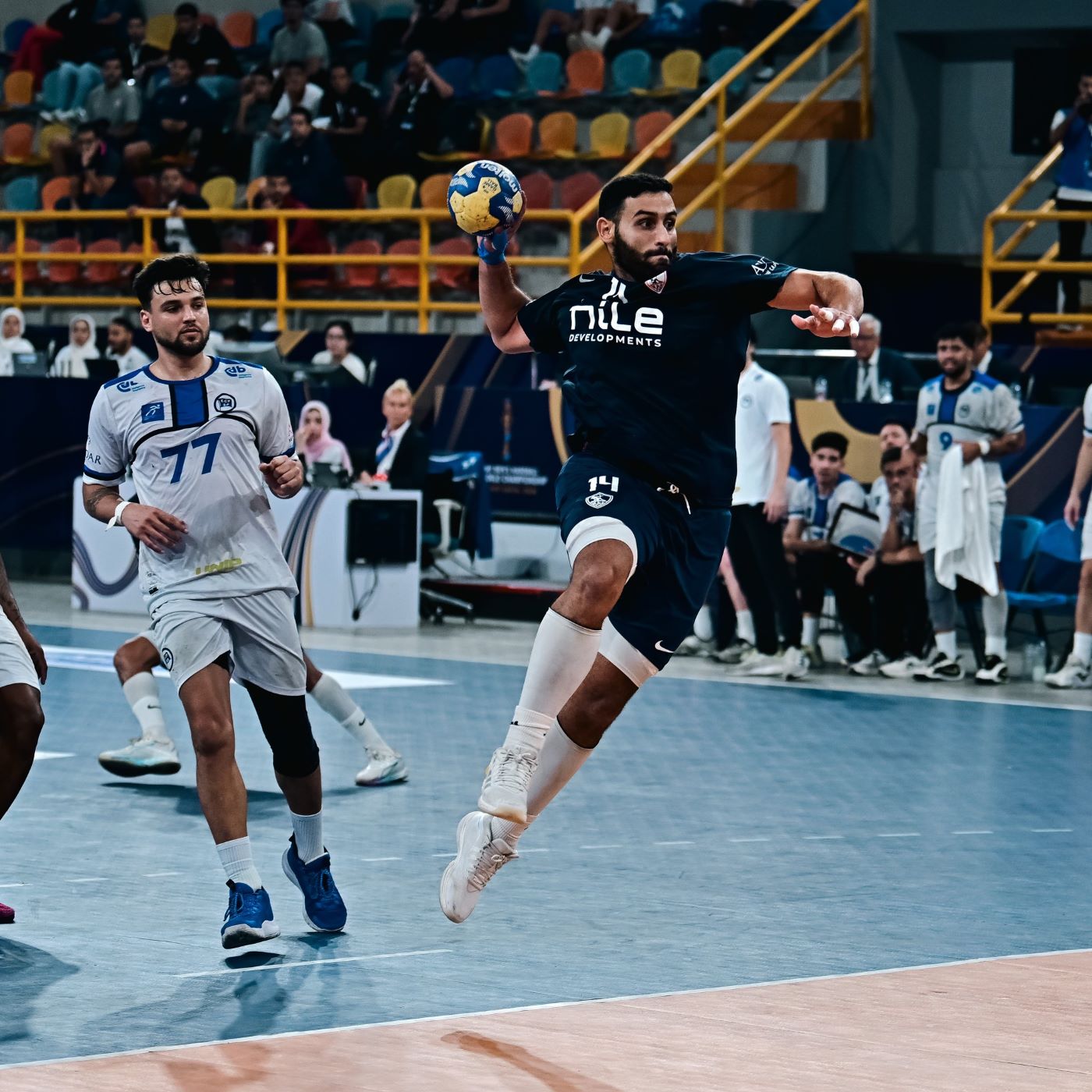 الزمالك يواجه الأهلي في مباراة مرتقبة في مونديال كرة اليد للأندية. (حساب الزمالك على إكس)
