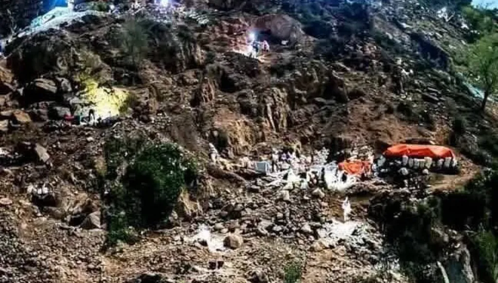 اليمن... 6 قتلى جراء انهيار موقع للتنقيب التقليدي عن الذهب