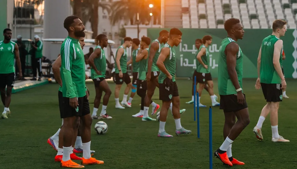 موعد مباراة الأهلي ضد الفيحاء في دوري روشن السعودي والقنوات الناقلة