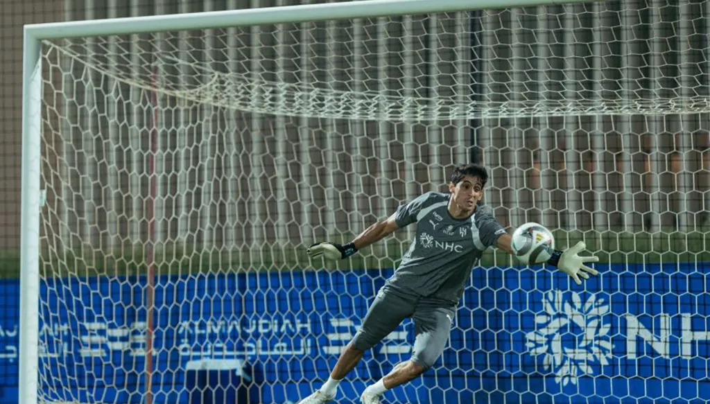 موعد مباراة الهلال ضد الحزم في دوري روشن السعودي والقنوات الناقلة