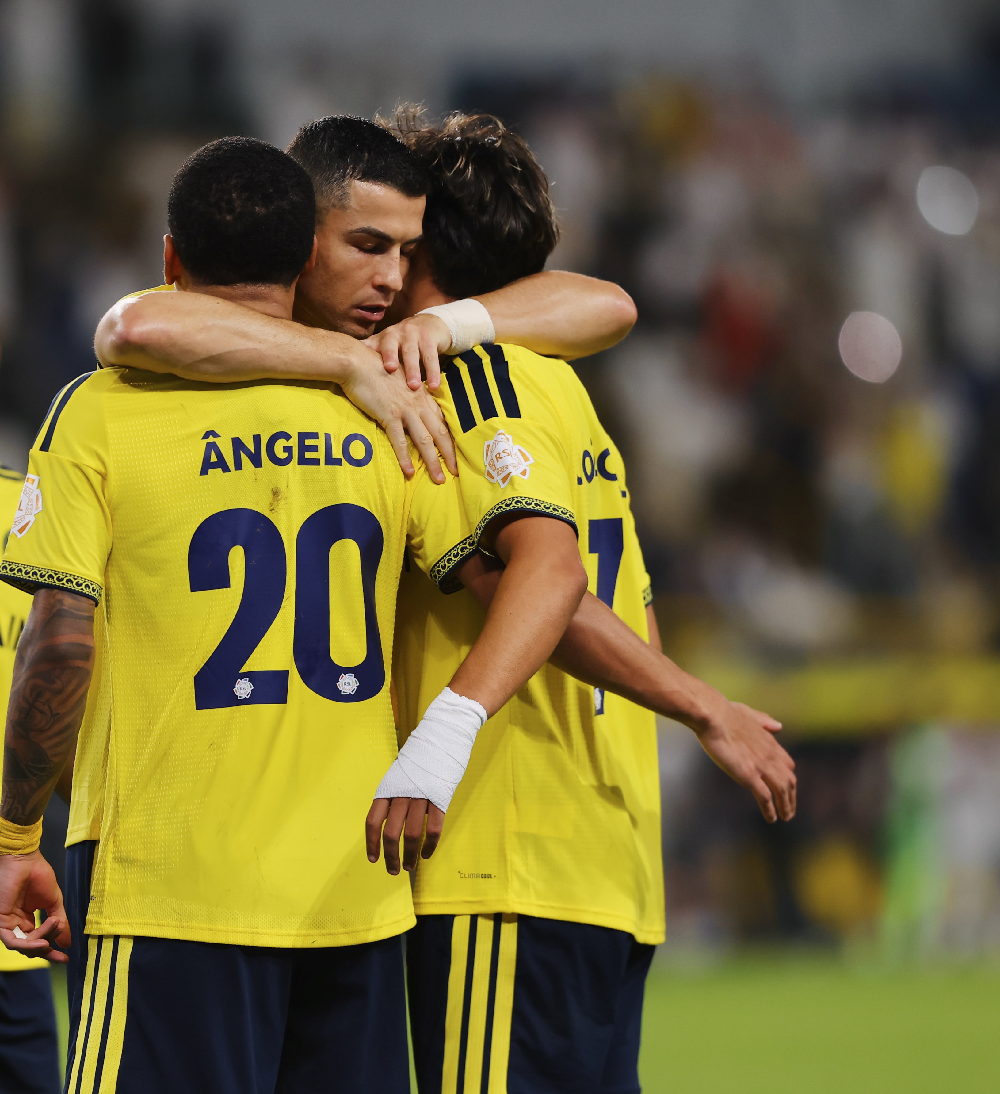 لاعبو النصر يحتفلون بالهدف. (حساب النصر على إكس)