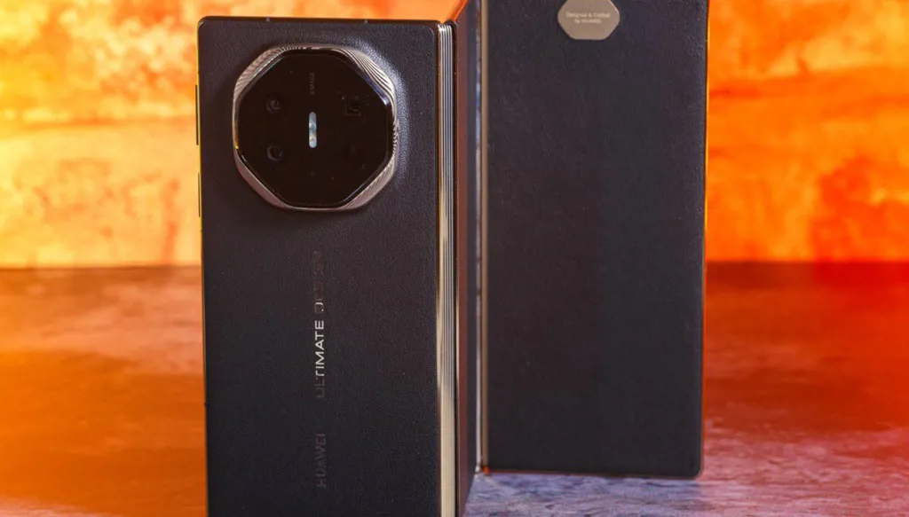 سباق الطيّ الثّلاثي يشتعل.. هل تخطف "هواوي" الأضواء مجدداً مع Mate XT 2؟