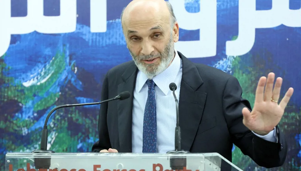 جعجع: بعض نواب "حزب الله" يدّعون اليوم أن السياديين بلعوا ألسنتهم
