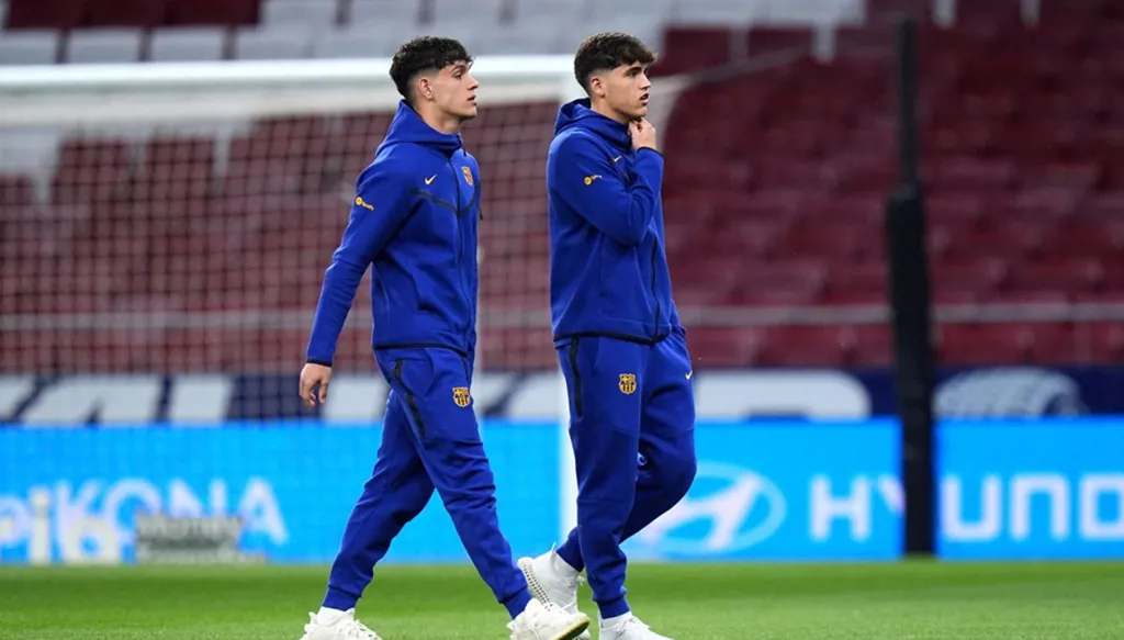 ردود فعل غاضبة بعد ظهور لاعب برشلونة مع إعلامية داعمة للمثليين (صورة)
