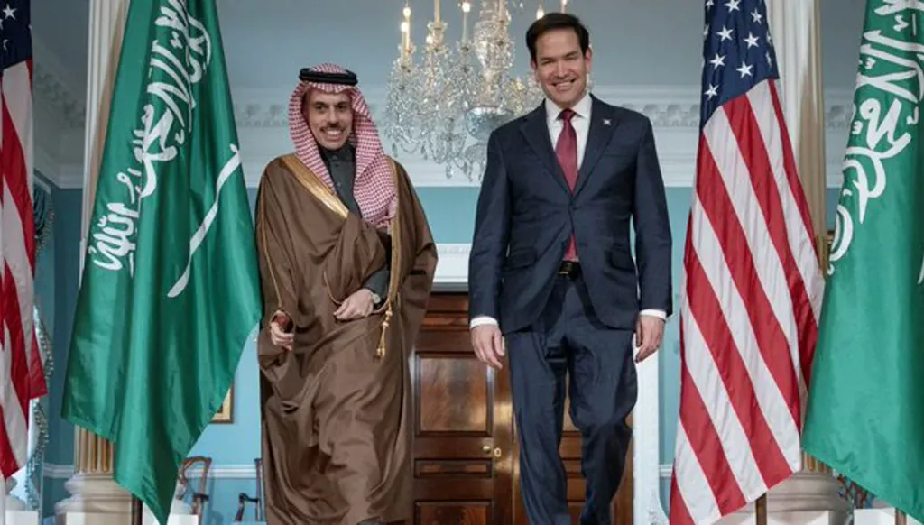 وزير الخارجية السعودي في واشنطن لعقد محادثات