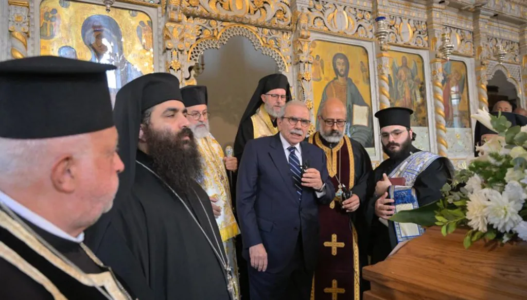 "يوم الأيقونتين" يغرق لبنان تعاطفاً عارماً... مخاوف متصاعدة من انسداد الوساطة الأميركية