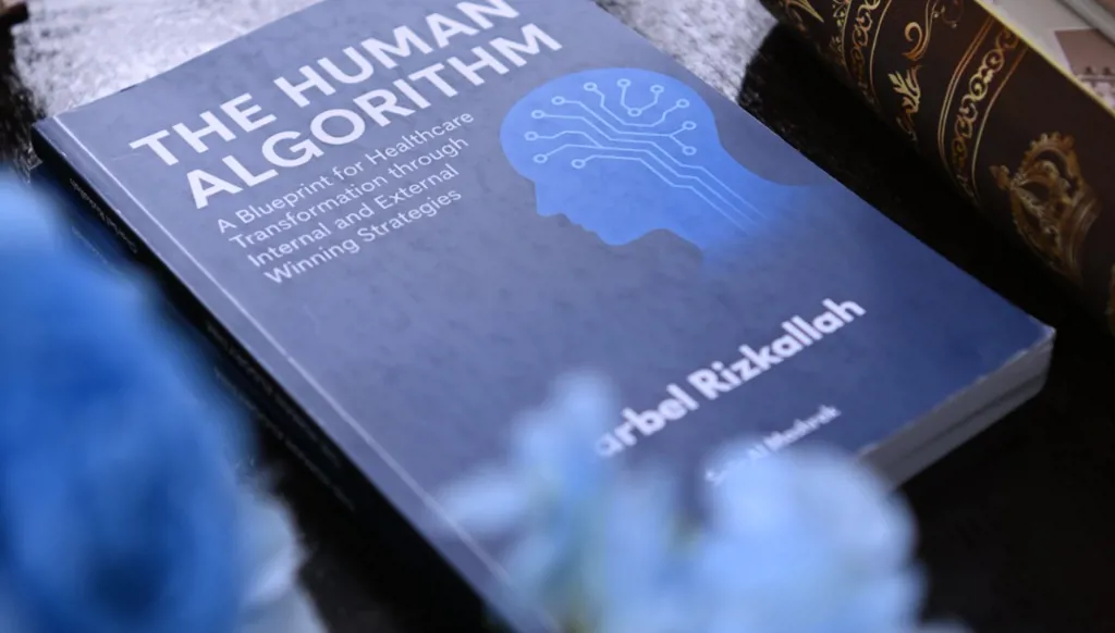 الذكاء الاصطناعي في الرعاية الصحية... كتاب يشرح التطور والحدود