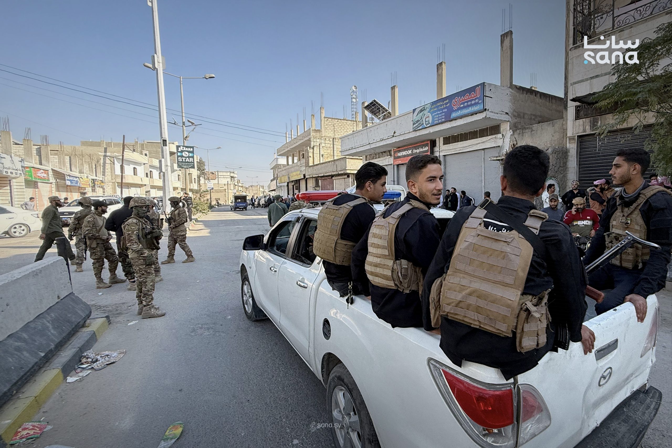 جانب من الانتشار الأمني (سانا)