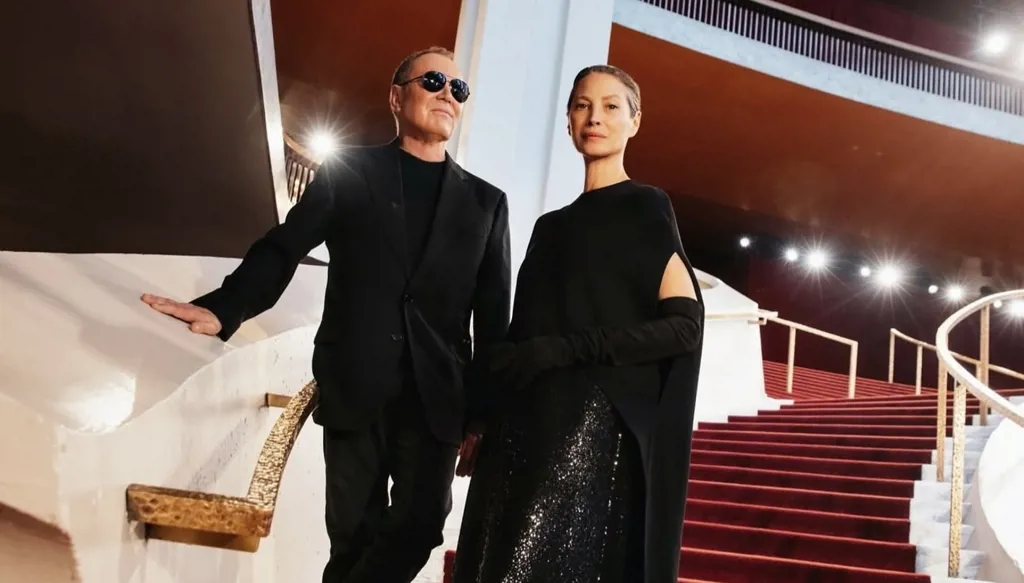 مايكل كورس يحتفل بـ45 عاماً من الأناقة الأميركيّة في نيويورك (صور وفيديو)