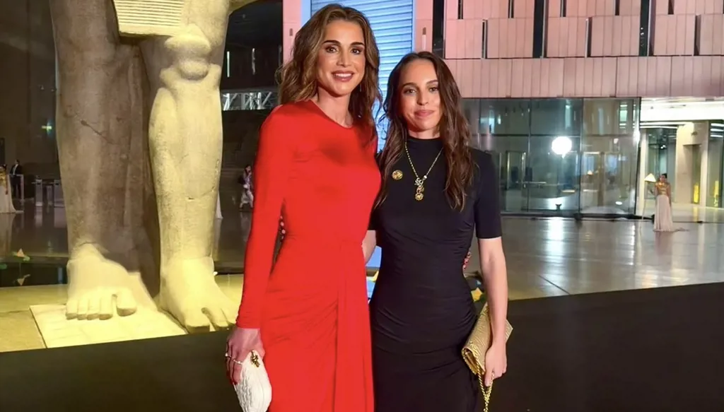 الملكة رانيا والأميرة سلمى في حفل افتتاح المتحف المصري الكبير في الجيزة (صور وفيديو)