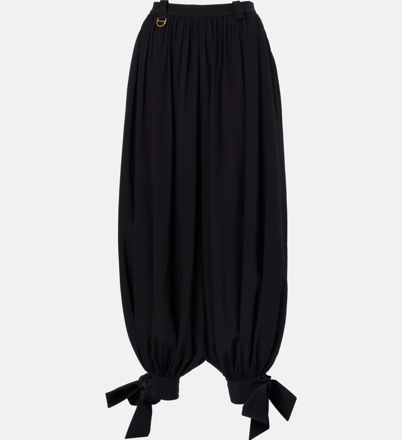 سروال بالون من علامة كلوي (إنستغرام)