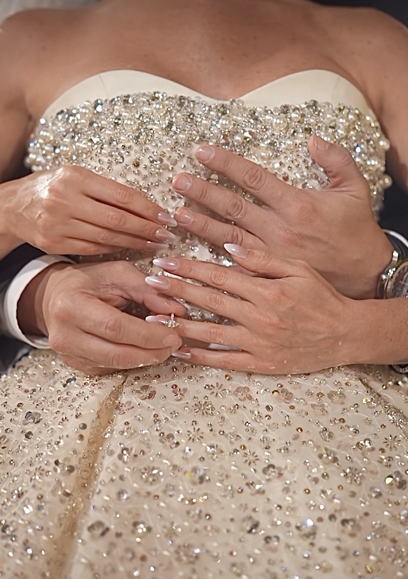 مجوهرات العروس هيا كرزون من 