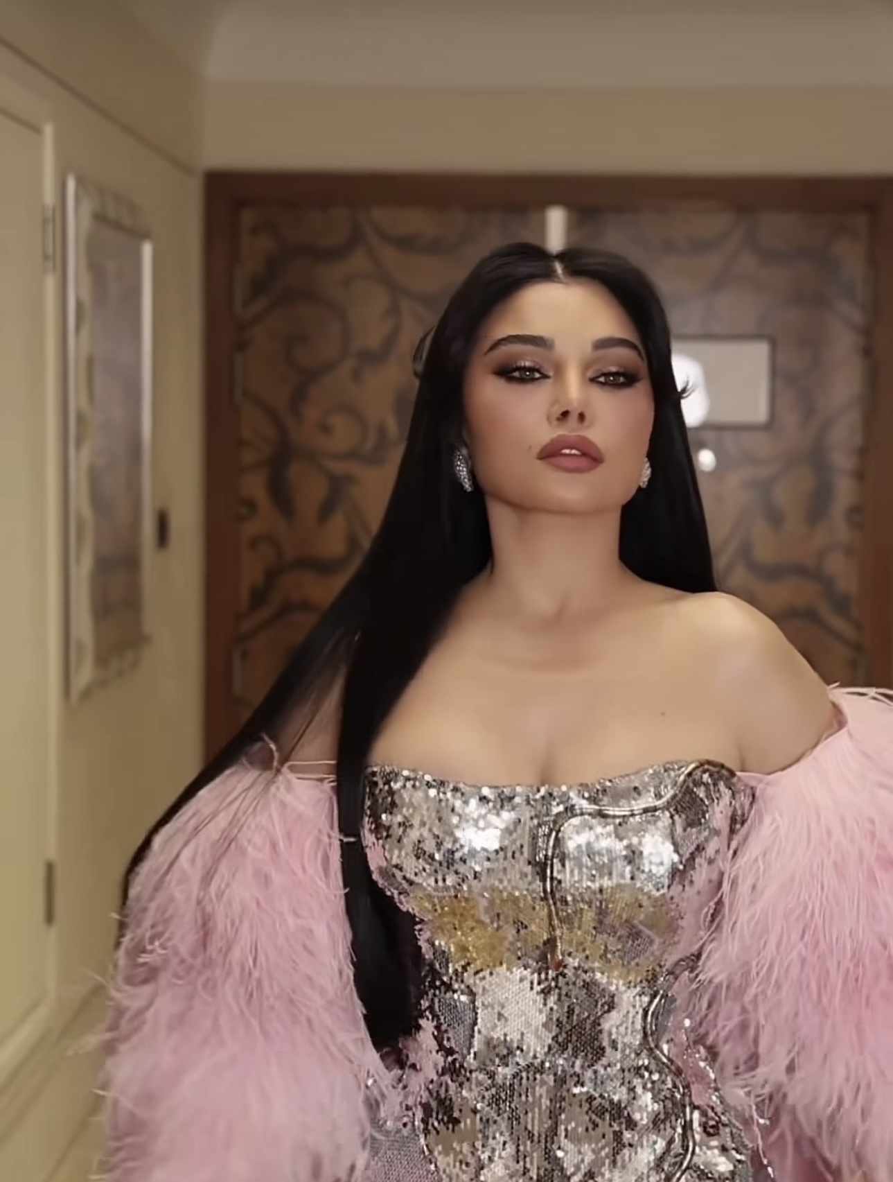 هيفاء وهبي بتصميم رامي سلمون (إنستغرام)