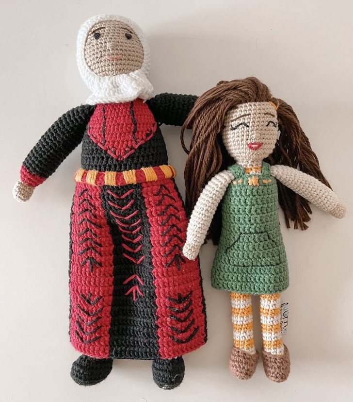 دمى الكروشيه الفلسطينيّة (Pinterest)