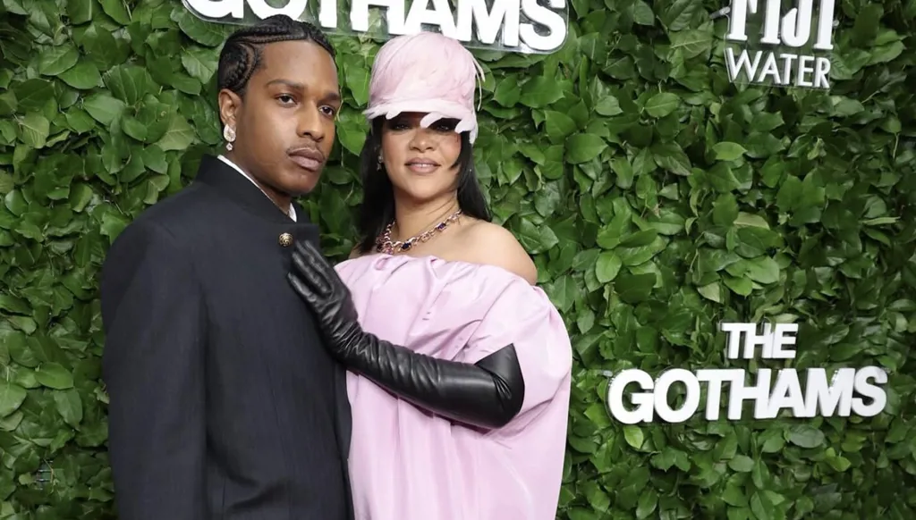 أجمل 10 تصاميم تألّقت بها النجمات في حفل جوائز غوثام 2025 (صور وفيديو)