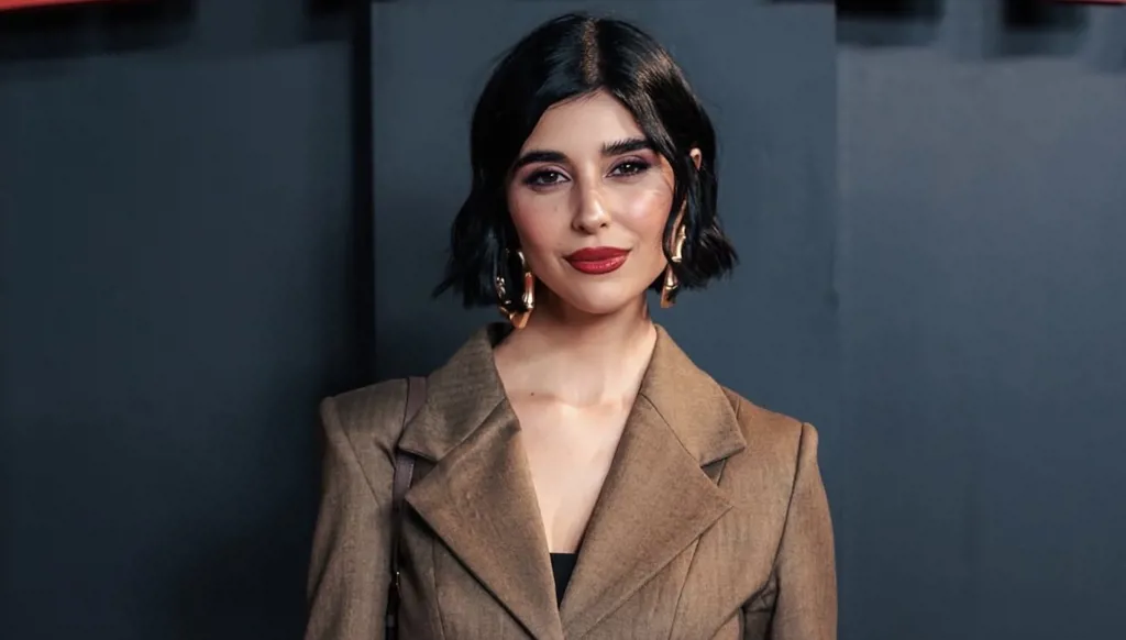 زينة مكّي بإطلالة عصرية من كارولين لانغ في حفل نتفليكس بمهرجان البحر الأحمر السينمائي 2025