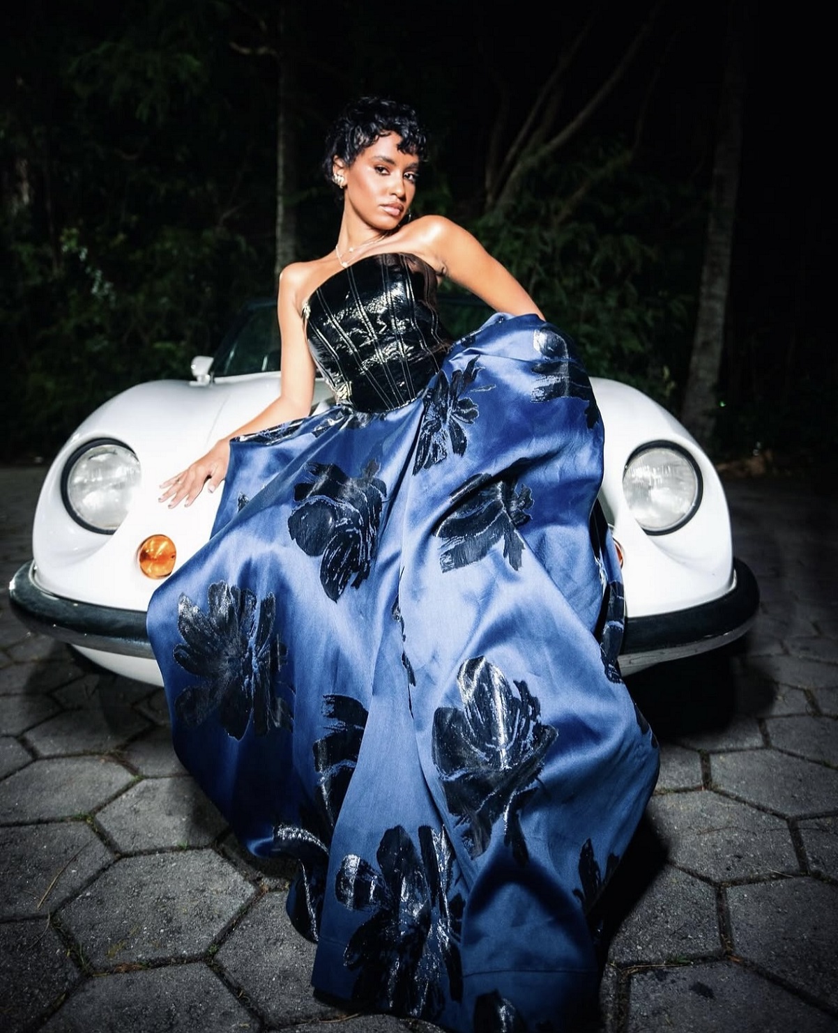 فستان مميّز من تصميم Alexandre Herchcovitch (إنستغرام)