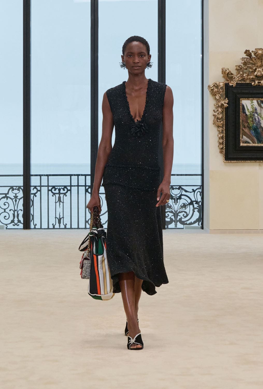 من مجموعة Chanel Cruise 2026/2027 (إنستغرام)