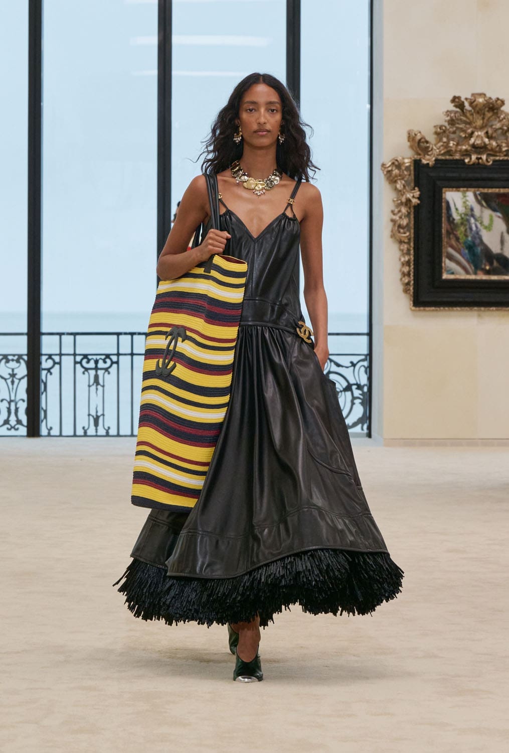 من مجموعة Chanel Cruise 2026/2027 (إنستغرام)