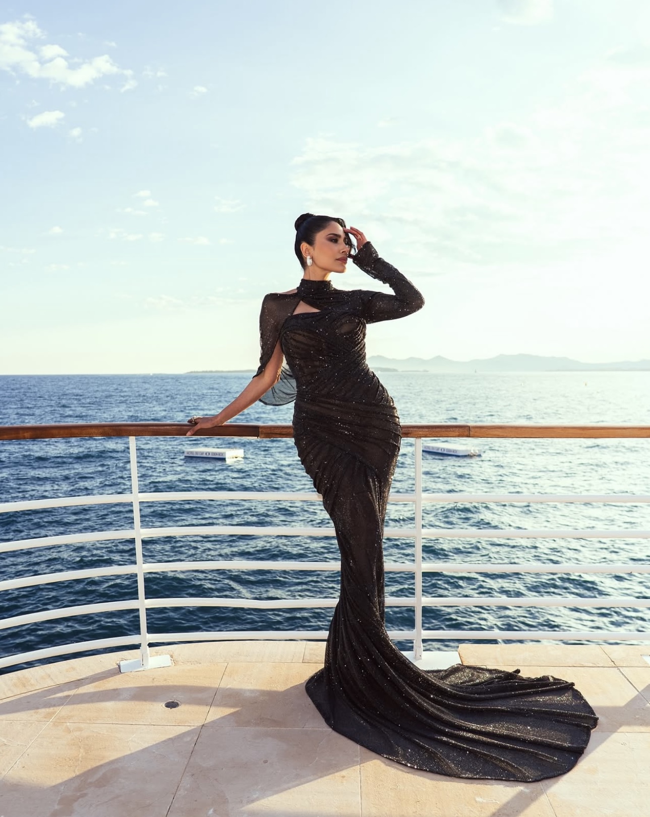 إلهام علي بتصميم أنطوان قارح (إنستغرام)