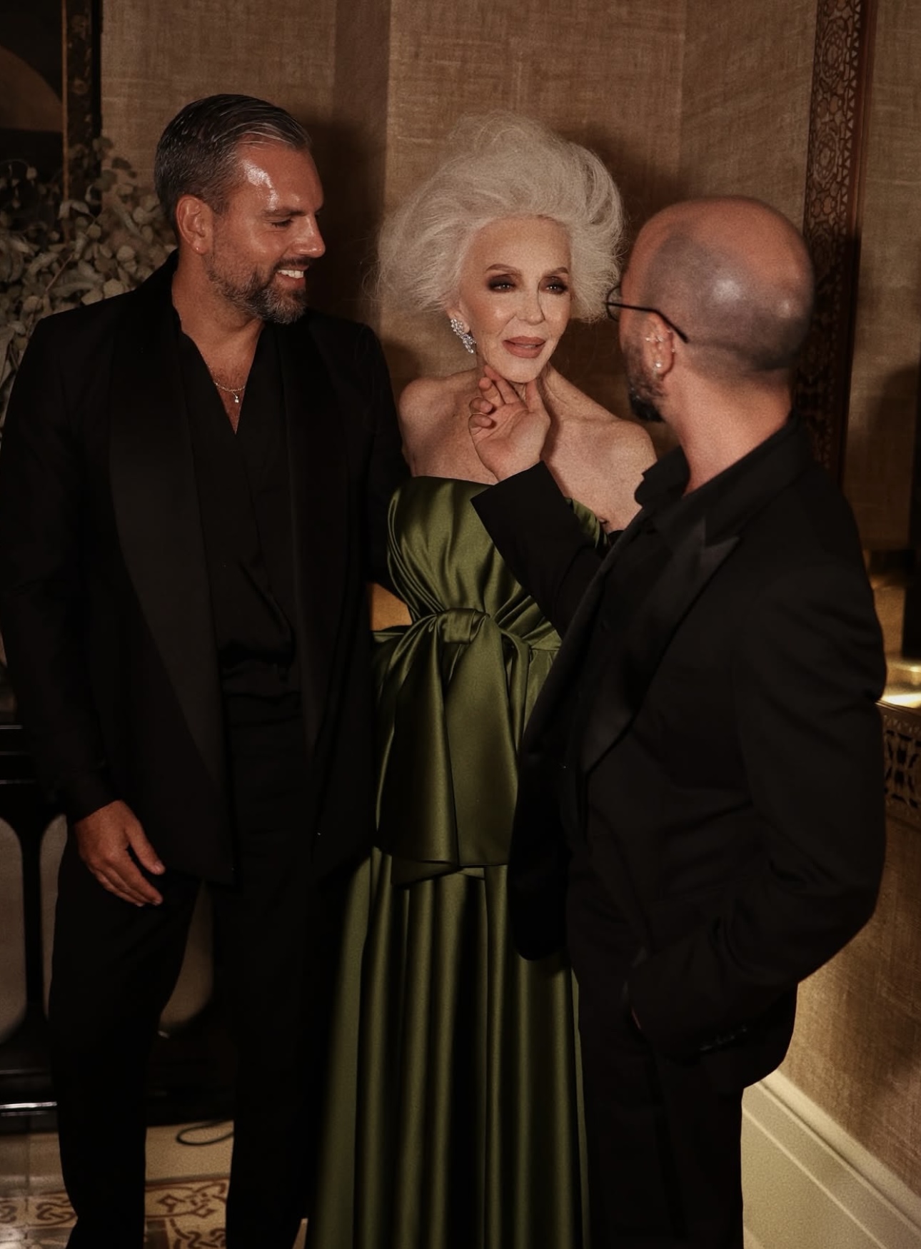 كولين هايدمان مع خبير التجميل سامر خزامي (إنستغرام)